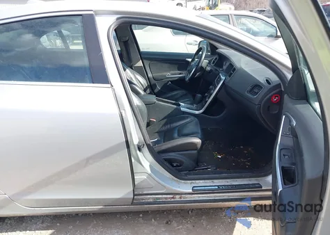 2012 Volvo S60 T5 из США, поврежденный, VIN YV1622FS4C2104325